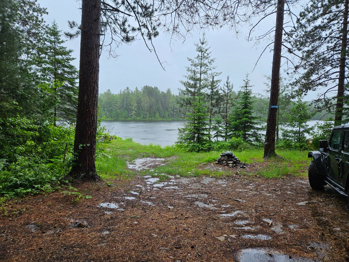 Photo de Very Quiet site on lake front