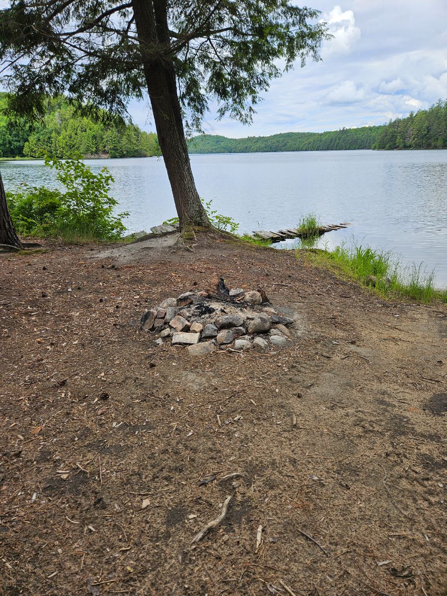 Photo of Multiple sites on lake (huge group)