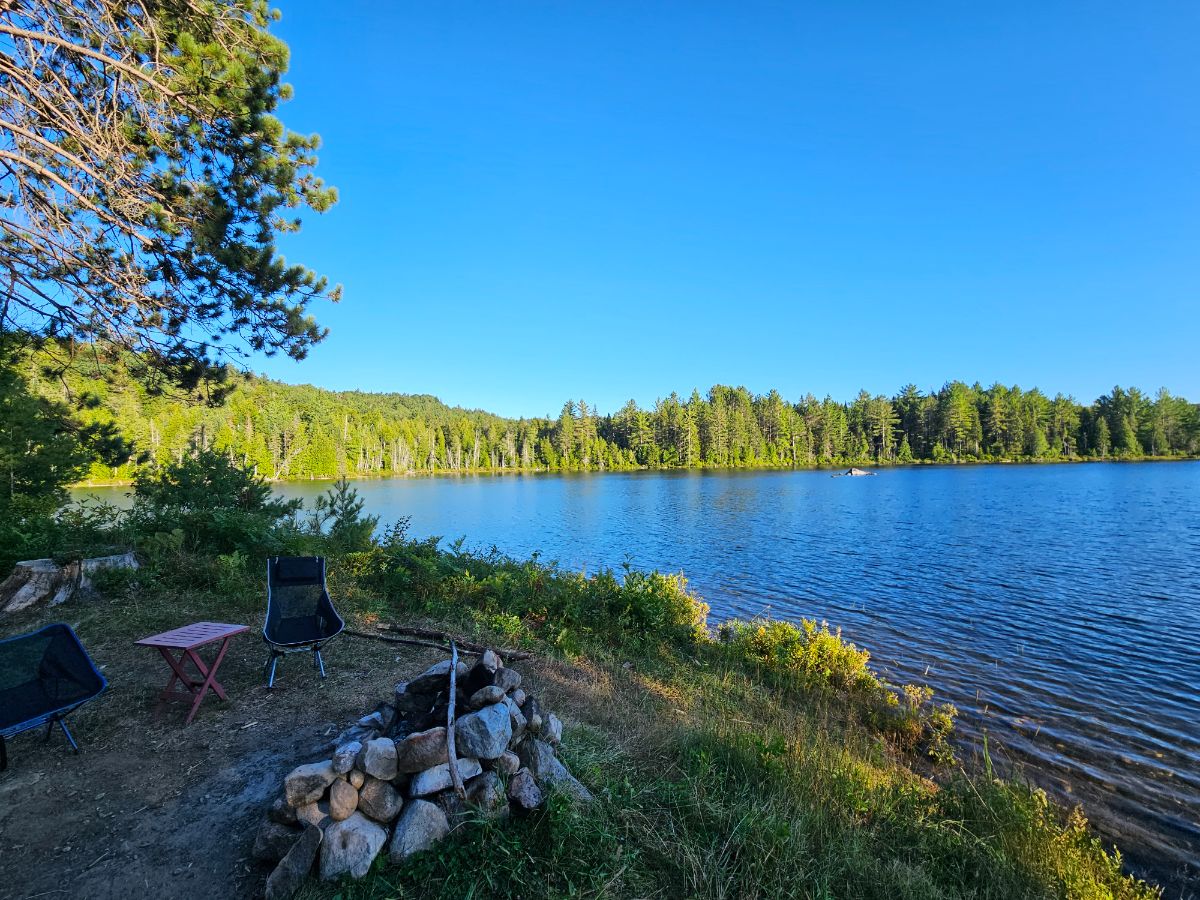 Photo de Very Quiet site on lake front