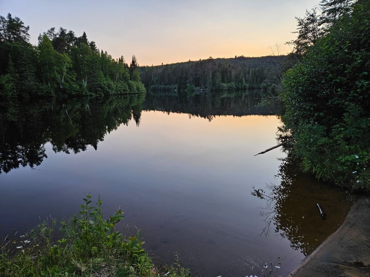 Paysage de camping pour Quiet site on lake